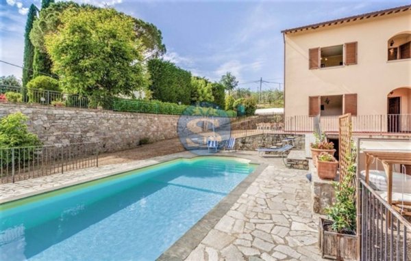 casa indipendente in vendita a Castiglion Fiorentino