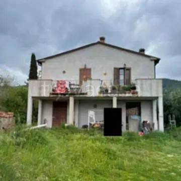 appartamento in vendita a Castiglion Fiorentino in zona Pieve di Chio