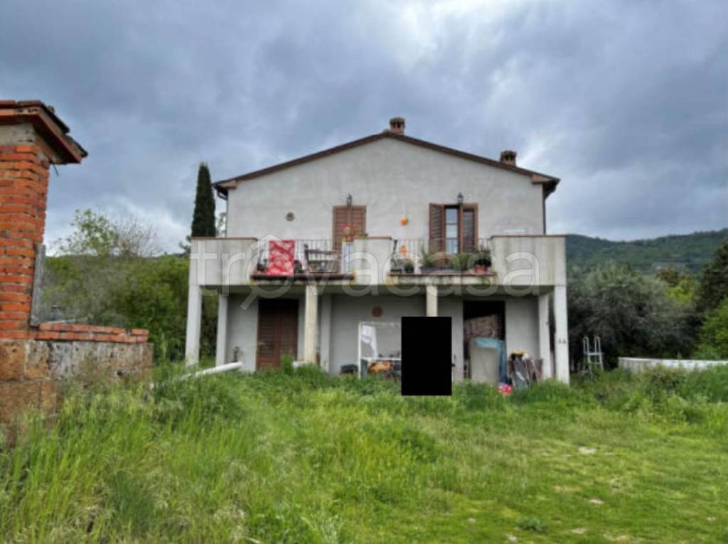 casa indipendente in vendita a Castiglion Fiorentino in zona Pieve di Chio