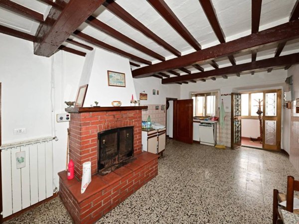 casa indipendente in vendita a Castiglion Fiorentino