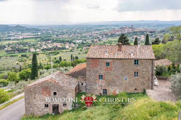 casa indipendente in vendita a Castiglion Fiorentino