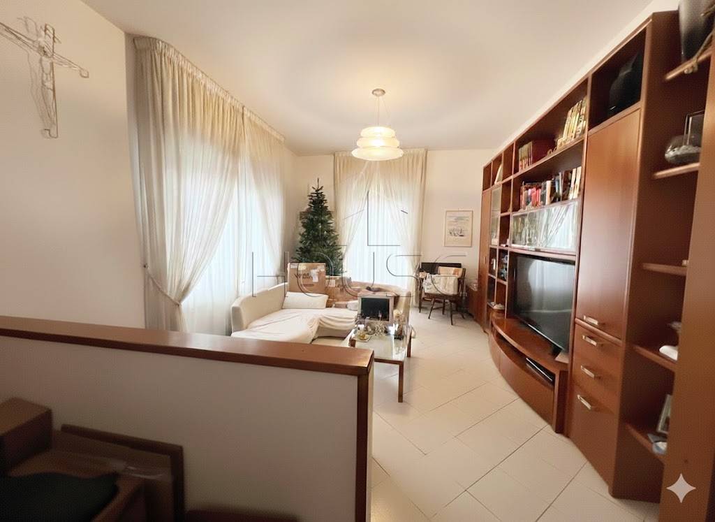 casa indipendente in vendita a Castiglion Fiorentino