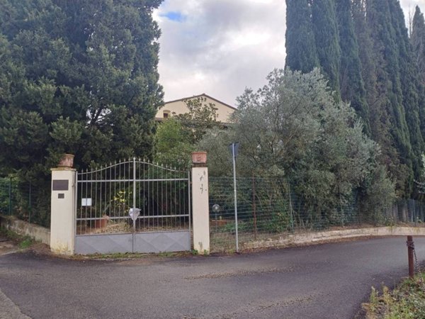 casa indipendente in vendita a Castiglion Fiorentino in zona Senaia