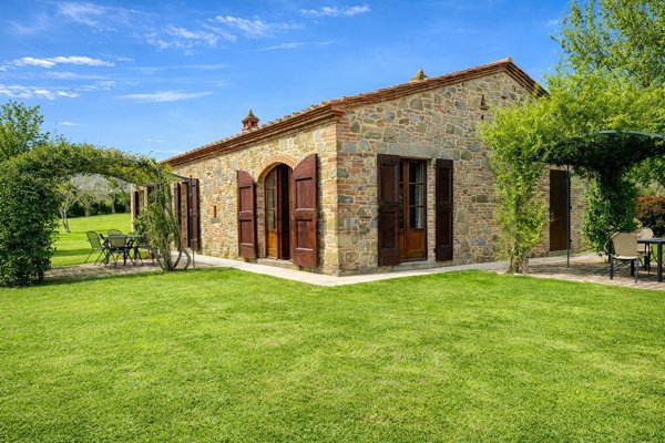 casa indipendente in vendita a Castiglion Fiorentino