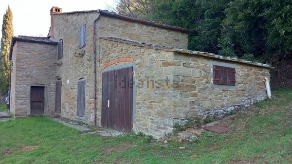 casa indipendente in vendita a Castiglion Fiorentino