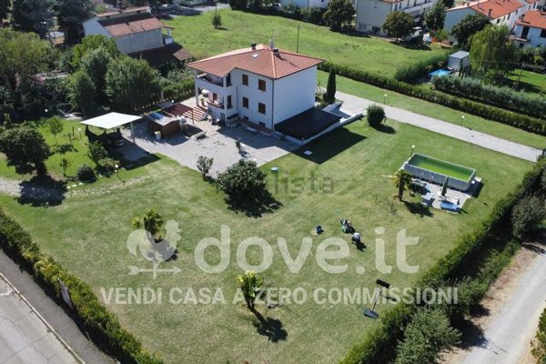 casa indipendente in vendita a Castiglion Fiorentino