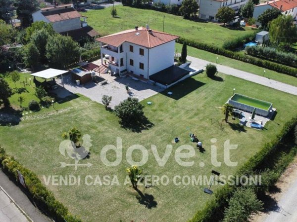 casa indipendente in vendita a Castiglion Fiorentino