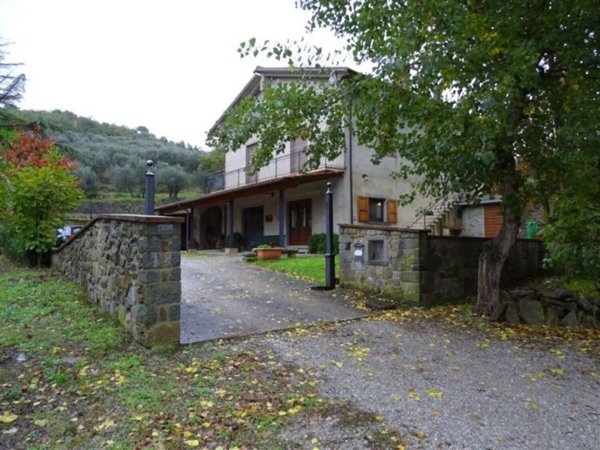 casa indipendente in vendita a Castiglion Fiorentino