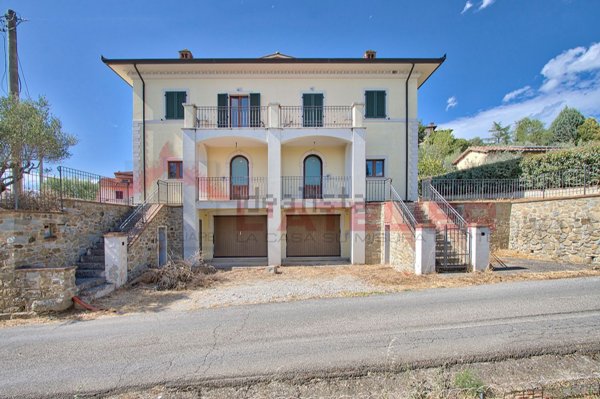 casa indipendente in vendita a Castiglion Fiorentino