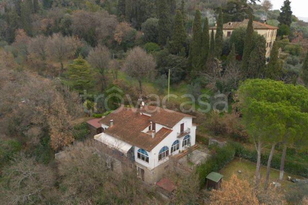 casa indipendente in vendita a Castiglion Fiorentino in zona Noceta
