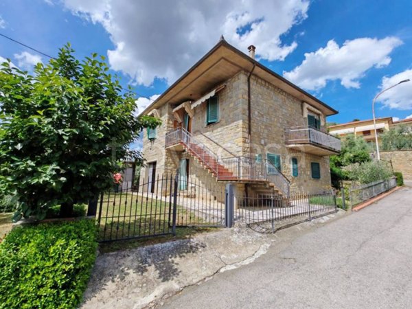 casa indipendente in vendita a Castiglion Fiorentino