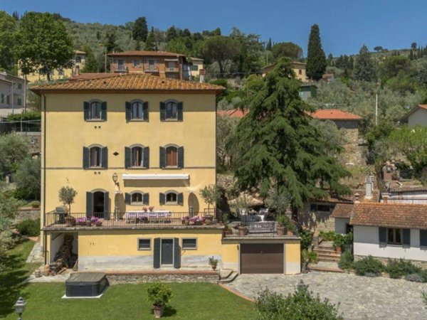 casa indipendente in vendita a Castiglion Fiorentino