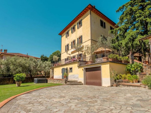 casa indipendente in vendita a Castiglion Fiorentino