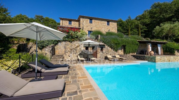 casa indipendente in vendita a Castiglion Fiorentino