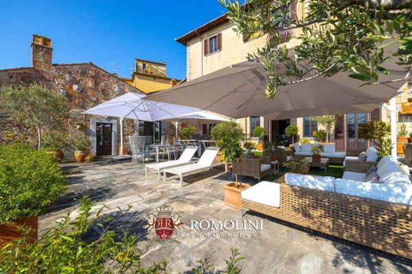 casa indipendente in vendita a Castiglion Fiorentino in zona Noceta