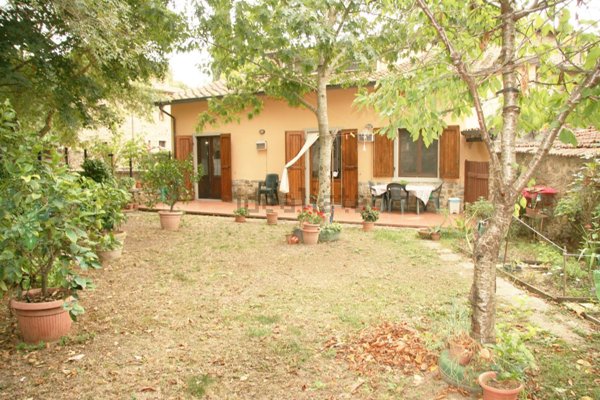 casa indipendente in vendita a Castiglion Fiorentino in zona Santa Cristina