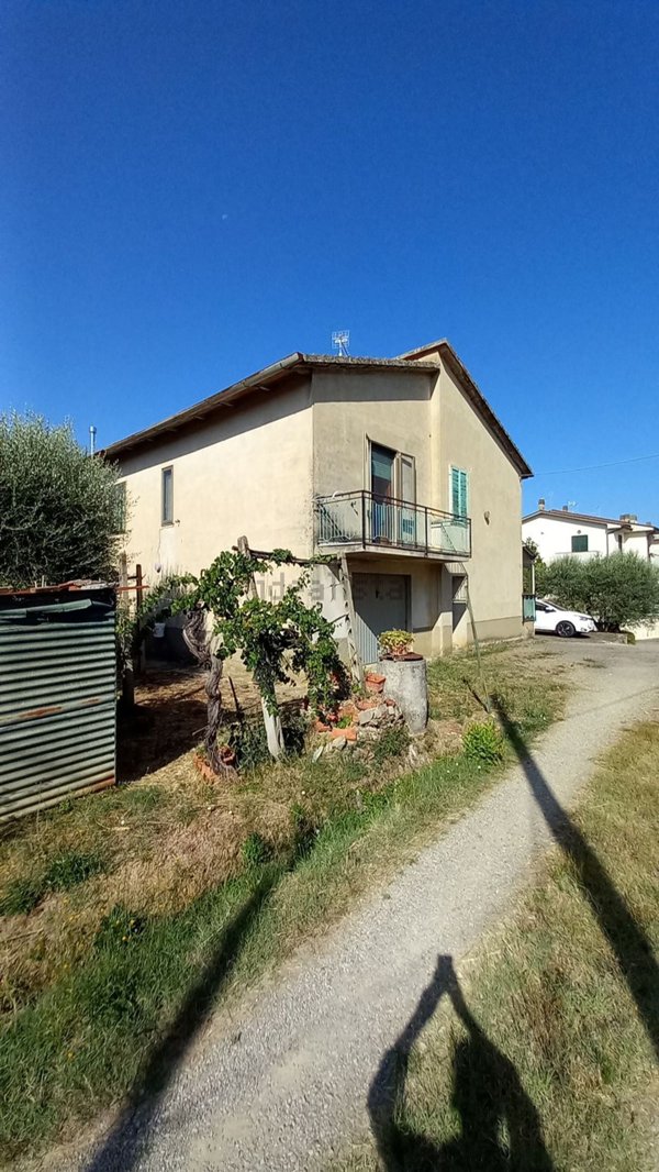 casa indipendente in vendita a Castiglion Fiorentino