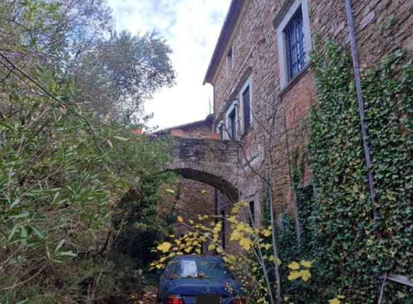 terreno agricolo in vendita a Castiglion Fiorentino in zona Senaia