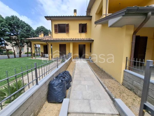 casa indipendente in vendita a Castiglion Fiorentino in zona Noceta