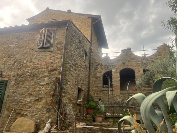 casa indipendente in vendita a Castiglion Fiorentino