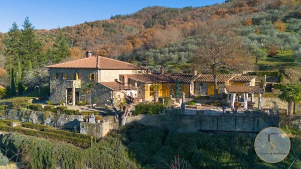 casa indipendente in vendita a Castiglion Fiorentino