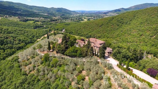casa indipendente in vendita a Castiglion Fiorentino