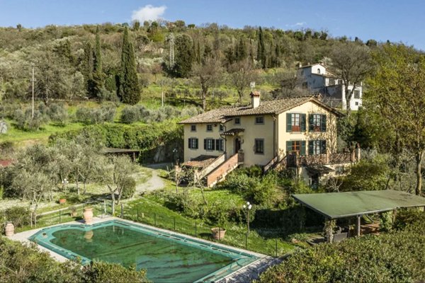 casa indipendente in vendita a Castiglion Fiorentino in zona Noceta