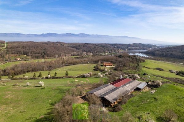 azienda agricola in vendita a Cavriglia