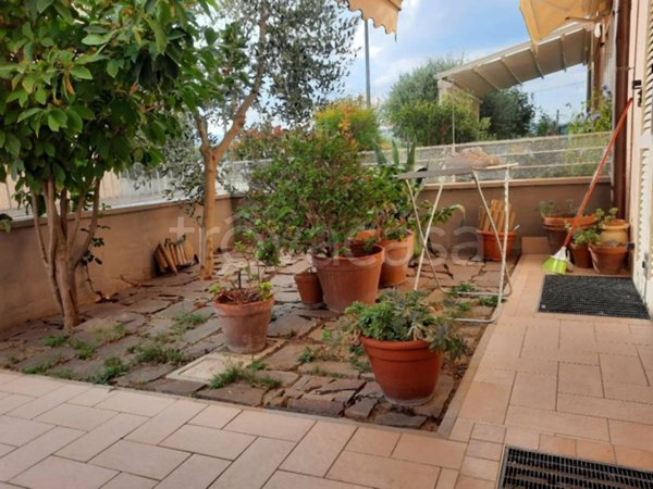 casa indipendente in vendita a Cavriglia