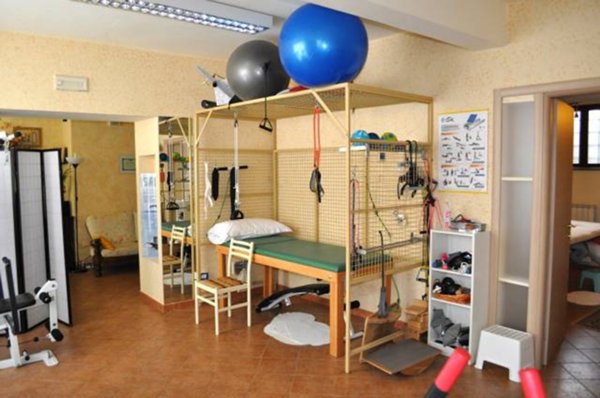 casa indipendente in vendita a Cavriglia