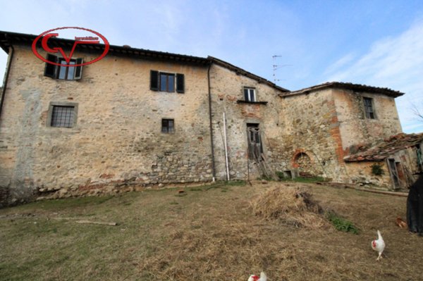 casa indipendente in vendita a Cavriglia