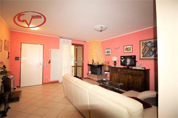 casa indipendente in vendita a Cavriglia