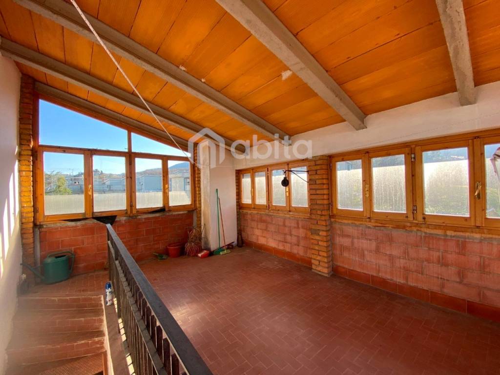 casa indipendente in vendita a Cavriglia in zona Castelnuovo dei Sabbioni