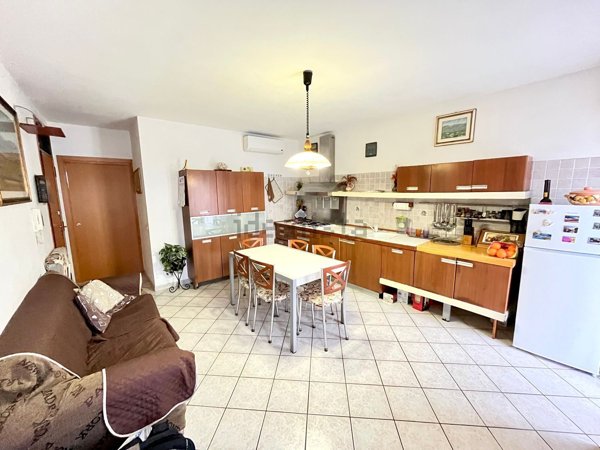 appartamento in vendita a Cavriglia in zona Meleto