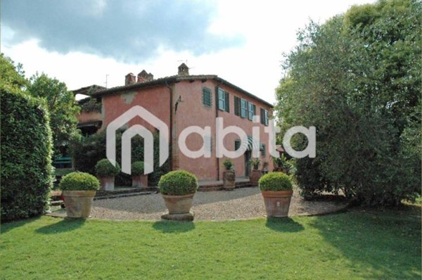 casa indipendente in vendita a Cavriglia