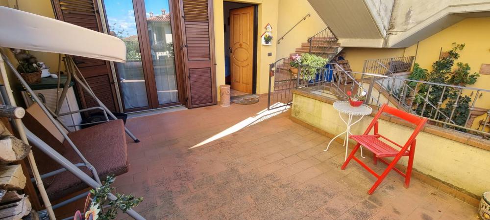 appartamento in vendita a Cavriglia in zona Castelnuovo dei Sabbioni