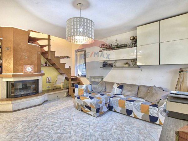 appartamento in vendita a Cavriglia in zona Vacchereccia