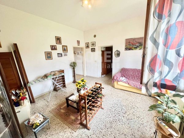 appartamento in vendita a Cavriglia in zona Santa Barbara