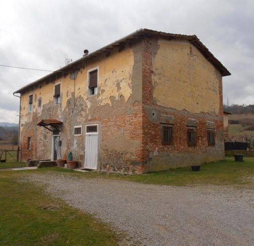 casa indipendente in vendita a Cavriglia