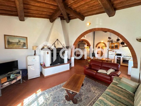 appartamento in vendita a Cavriglia in zona Montegonzi