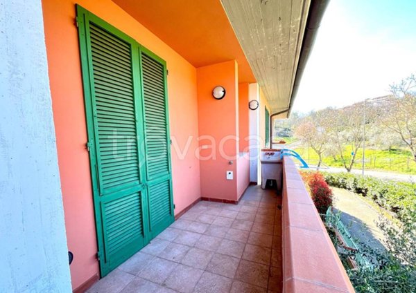appartamento in vendita a Cavriglia in zona Castelnuovo dei Sabbioni
