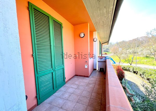 appartamento in vendita a Cavriglia in zona Castelnuovo dei Sabbioni