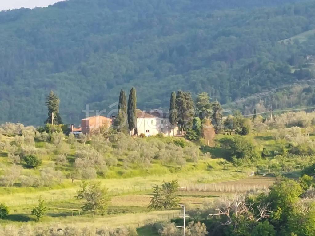 casa indipendente in vendita a Cavriglia in zona Montegonzi