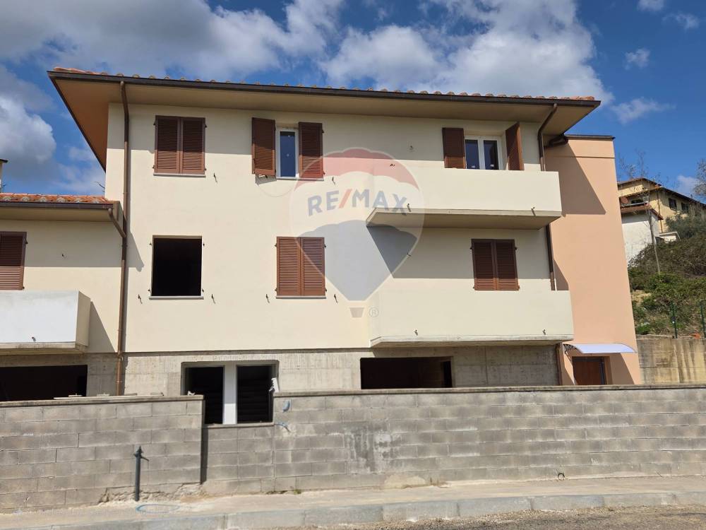 appartamento in vendita a Cavriglia in zona Meleto
