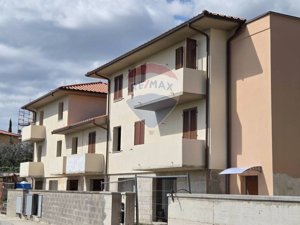 appartamento in vendita a Cavriglia in zona Meleto