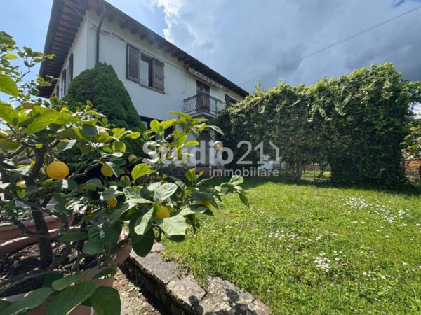 casa indipendente in vendita a Cavriglia in zona Neri