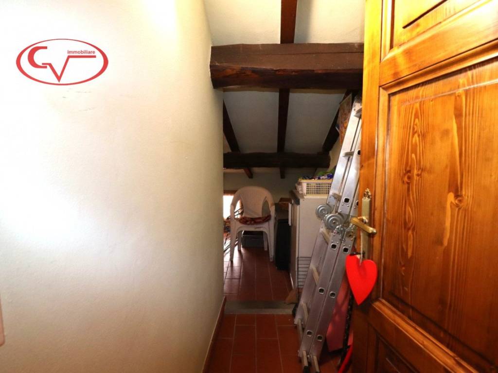 appartamento in vendita a Cavriglia in zona Montegonzi