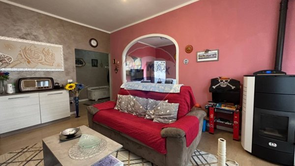 appartamento in vendita a Cavriglia in zona San Cipriano