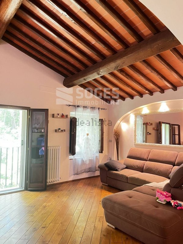 appartamento in vendita a Cavriglia