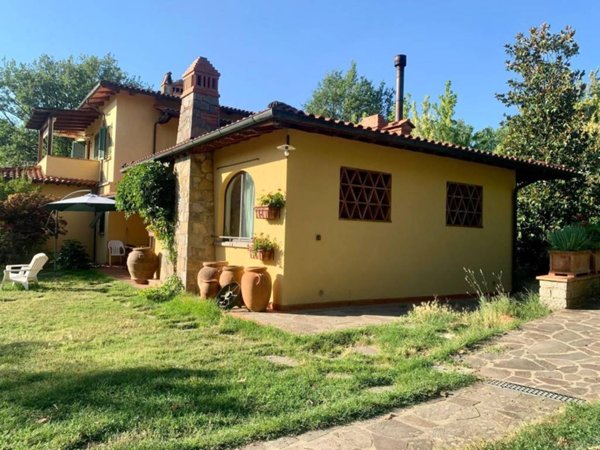villa in vendita a Cavriglia